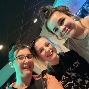 Meet your Posher, Dawn